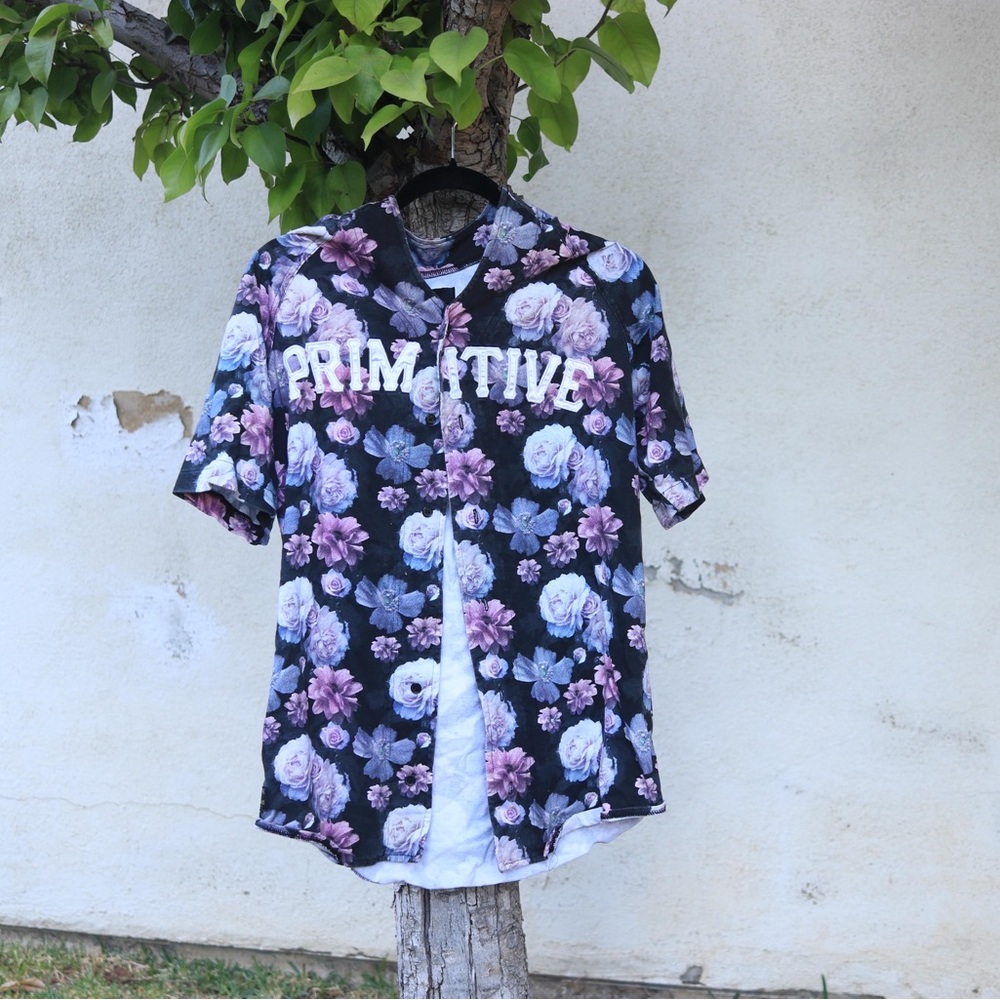 Primitive medium size jersey
